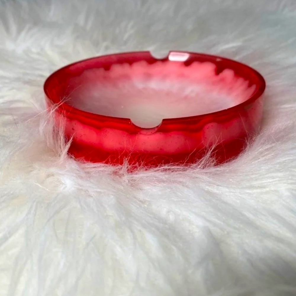🆕🔥 Ashtray Red NWT Home Accents